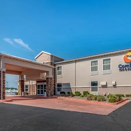 Comfort Inn & Suites Junction City - Near Fort Riley